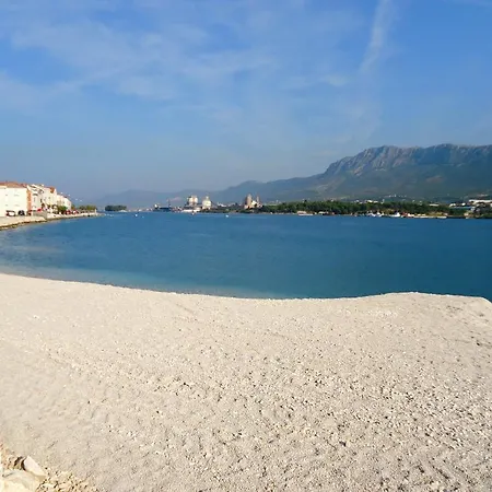 With Parking Space Solin, Split - 21310 Appartamento *