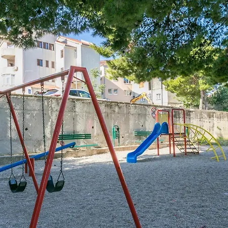 Апартаменты With Parking Space Solin, Split - 21310