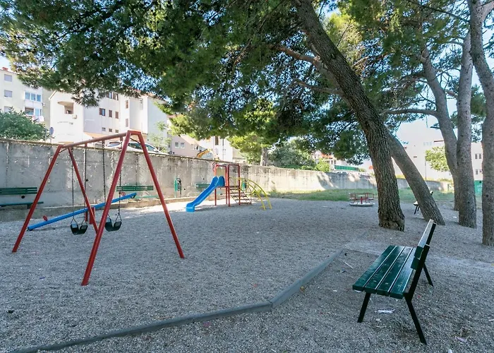 With Parking Space Solin, Split - 21310 Appartamento Solin